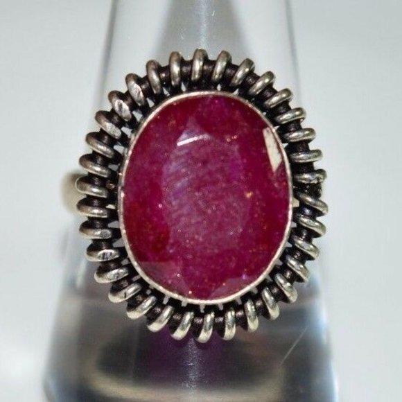 Vintage Jewelry - .925 Sterling Silver Raw Almandine Garnet Ring